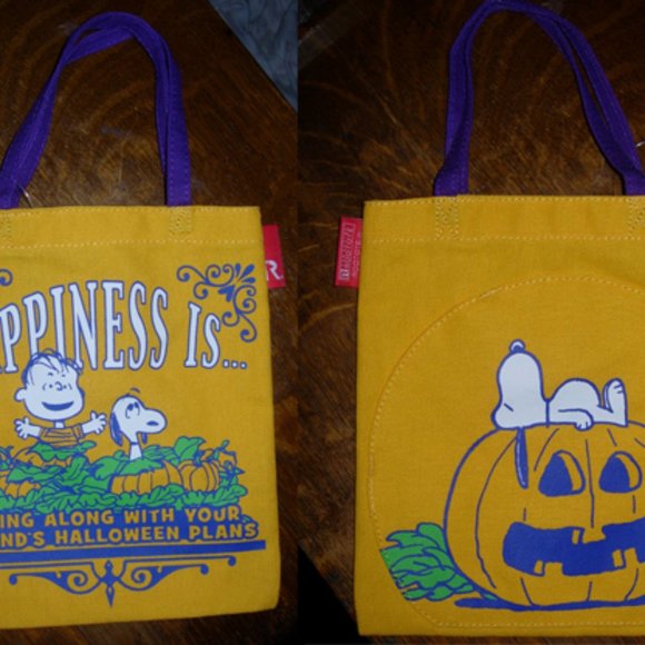 Japan Rootote x Peanuts Snoopy Linus Halloween tote bag NWT - Picture 1 of 4